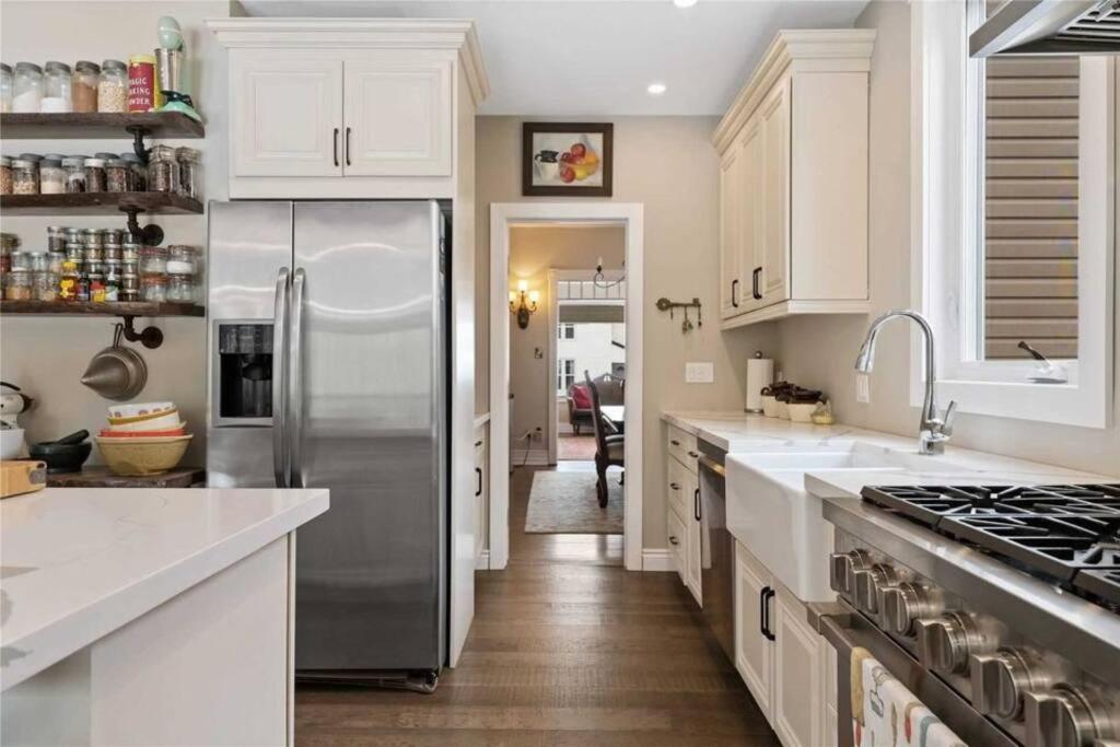 Perfection Near The River - 4 Bedroom Villa Complimentary Breakfast Delivered Daily To The Rental Niagara-Fälle Exterior foto