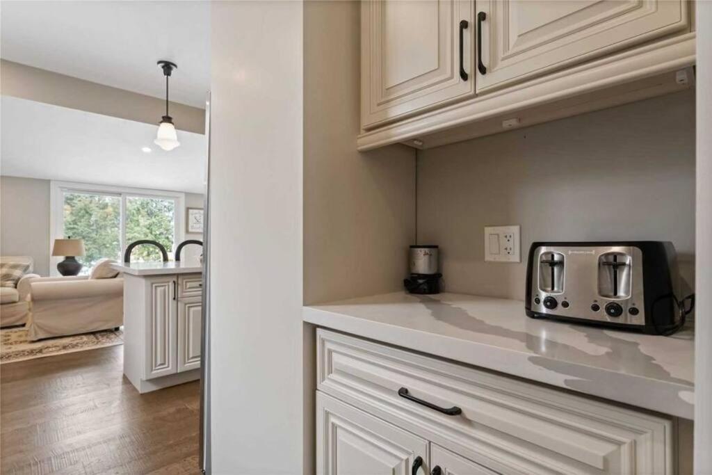 Perfection Near The River - 4 Bedroom Villa Complimentary Breakfast Delivered Daily To The Rental Niagara-Fälle Exterior foto
