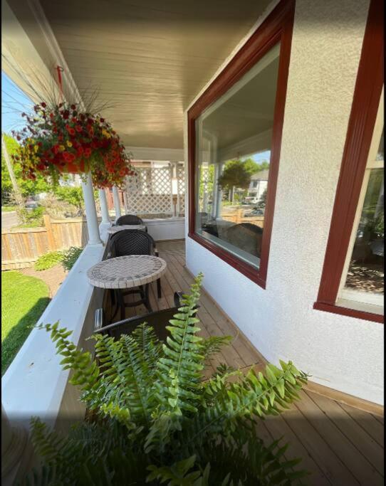 Perfection Near The River - 4 Bedroom Villa Complimentary Breakfast Delivered Daily To The Rental Niagara-Fälle Exterior foto