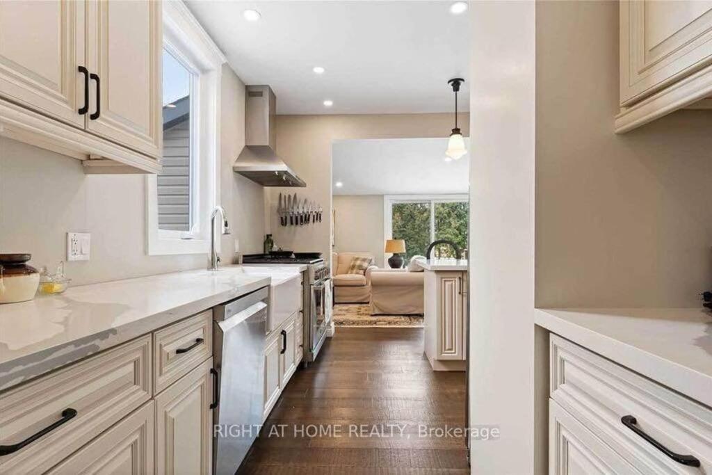 Perfection Near The River - 4 Bedroom Villa Complimentary Breakfast Delivered Daily To The Rental Niagara-Fälle Exterior foto