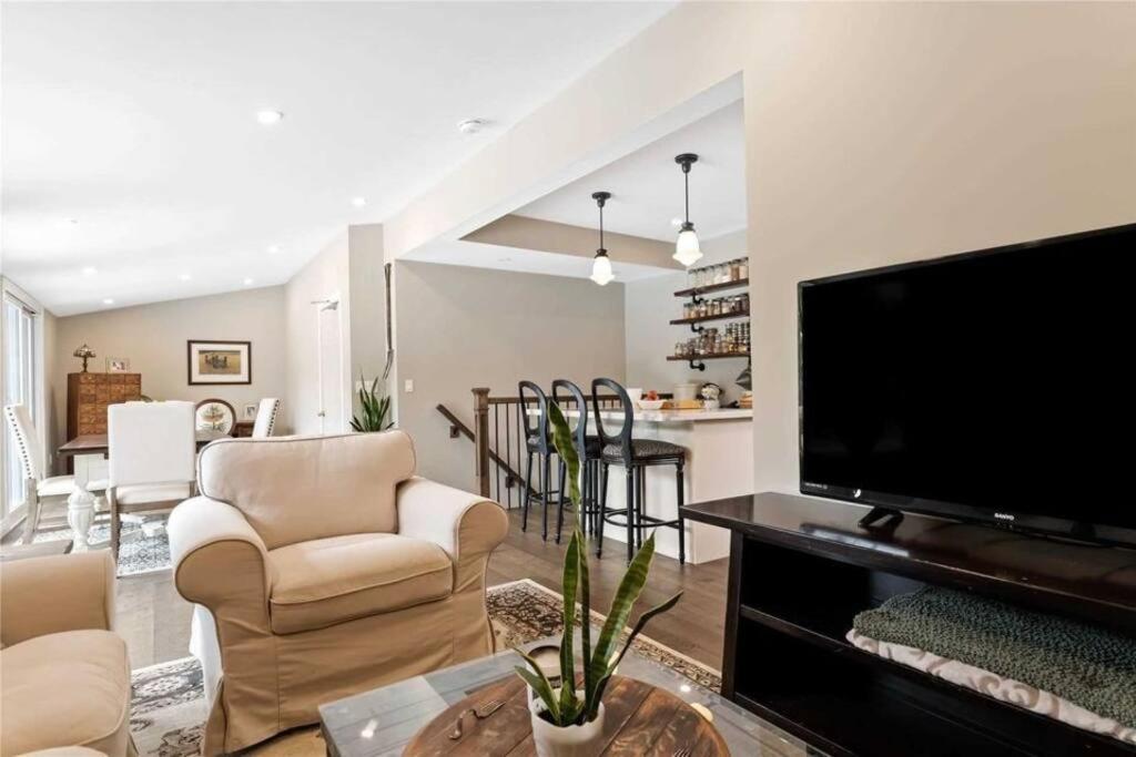 Perfection Near The River - 4 Bedroom Villa Complimentary Breakfast Delivered Daily To The Rental Niagara-Fälle Exterior foto