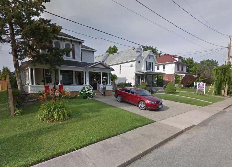 Perfection Near The River - 4 Bedroom Villa Complimentary Breakfast Delivered Daily To The Rental Niagara-Fälle Exterior foto